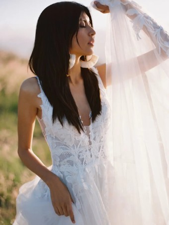 Allure Wilderly Adara #1 thumbnail