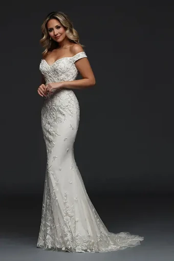 Simone Carvalli 90394 #0 default thumbnail